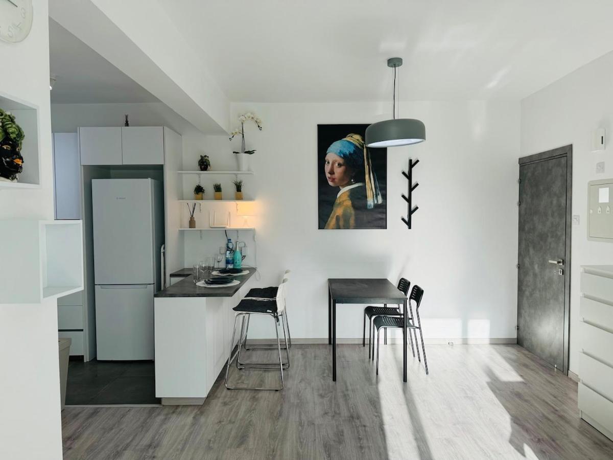 Apartament White 1-bdr Agyos Tychonas *